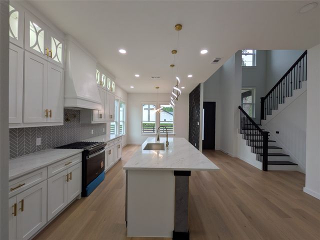 2404 56th Street, Dallas, TX 75241