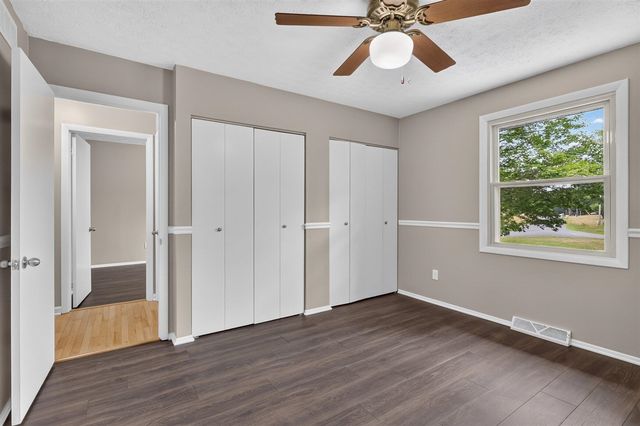 4950 Sparrow Avenue, Kalamazoo, MI 49004