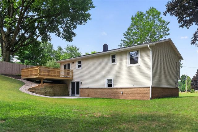 4950 Sparrow Avenue, Kalamazoo, MI 49004