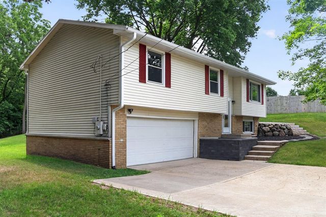 4950 Sparrow Avenue, Kalamazoo, MI 49004