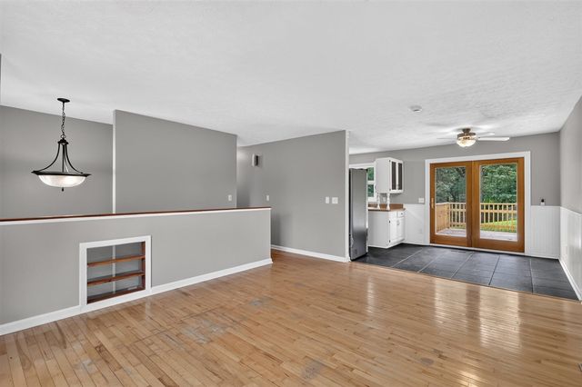 4950 Sparrow Avenue, Kalamazoo, MI 49004