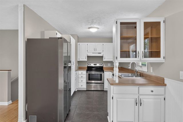 4950 Sparrow Avenue, Kalamazoo, MI 49004