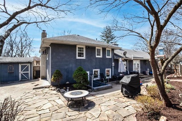 14400 E 40th Street S, Independence, MO 64055