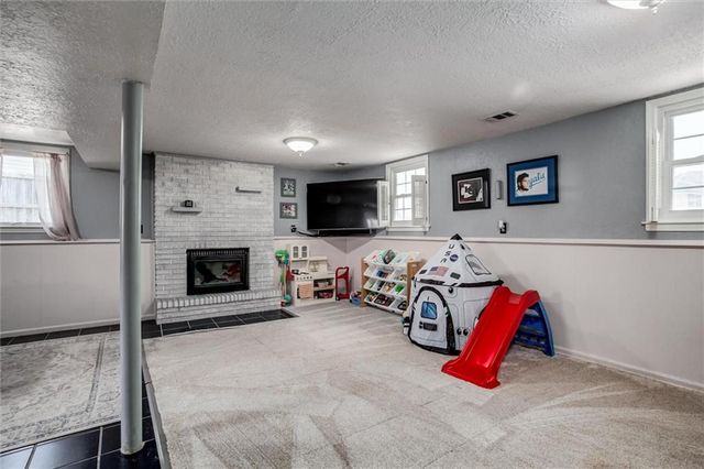 14400 E 40th Street S, Independence, MO 64055