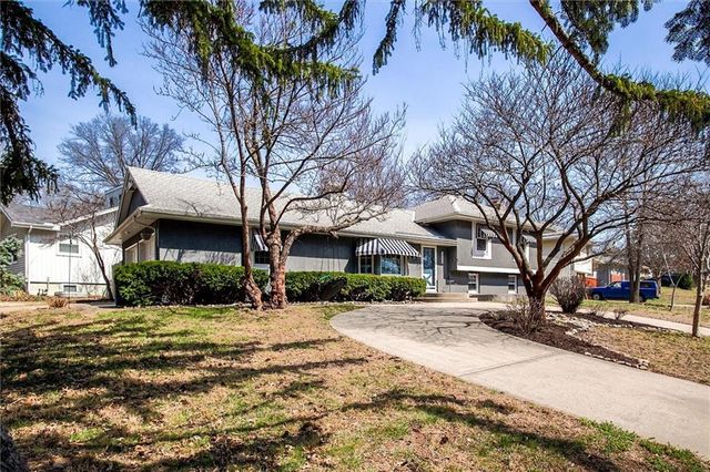 14400 E 40th Street S, Independence, MO 64055