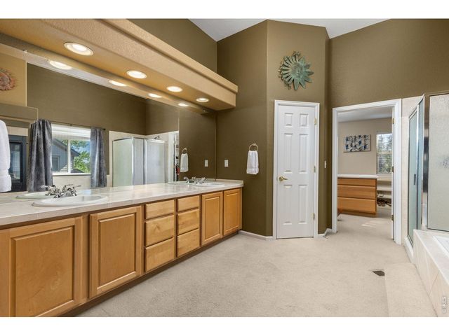 11721 Beasly Rd, Longmont, CO 80504