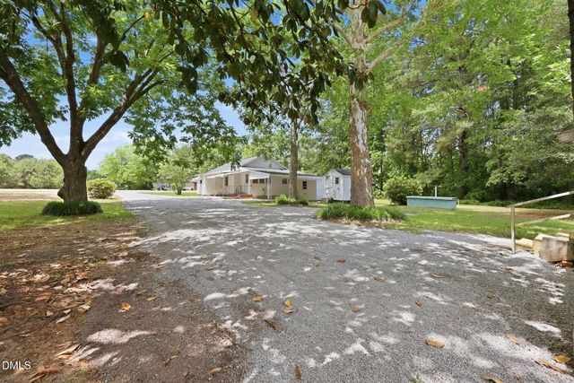 1094 Wilsons Mills Road, Smithfield, NC 27577