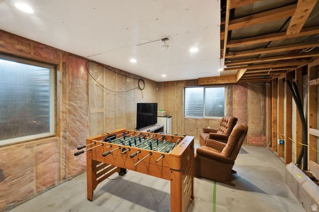 4852 W MOUNTAIN LAUREL LN, West Jordan, UT 84088