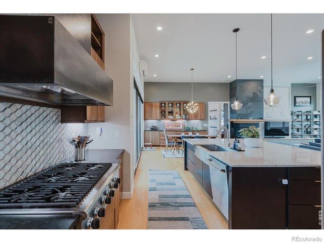 8568 Foxhaven Court, Longmont, CO 80503