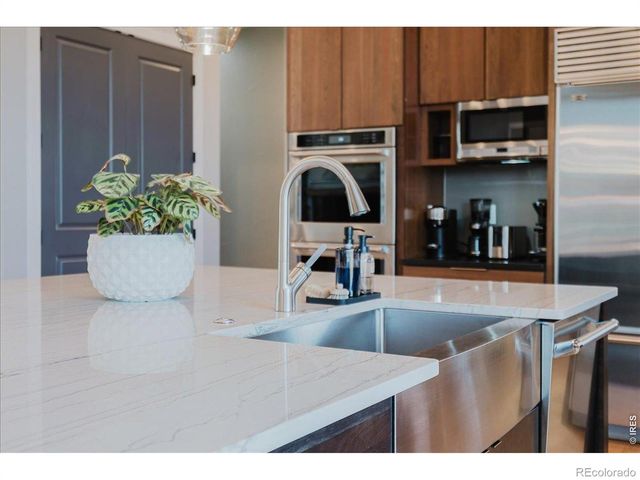 8568 Foxhaven Court, Longmont, CO 80503