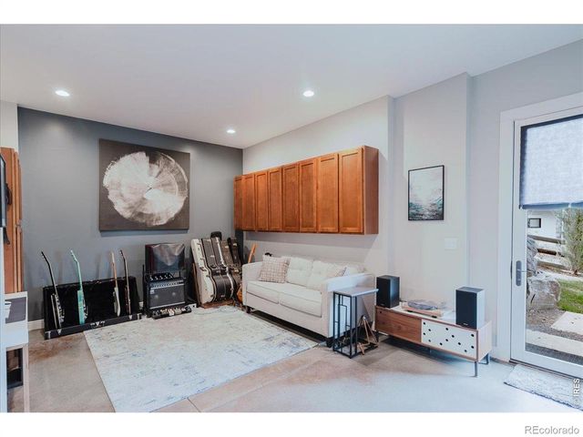 8568 Foxhaven Court, Longmont, CO 80503