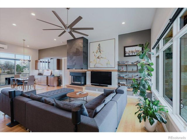 8568 Foxhaven Court, Longmont, CO 80503
