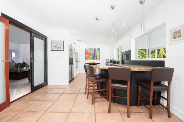 10511 SW 122nd Ct, Miami, FL 33186