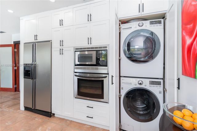 10511 SW 122nd Ct, Miami, FL 33186