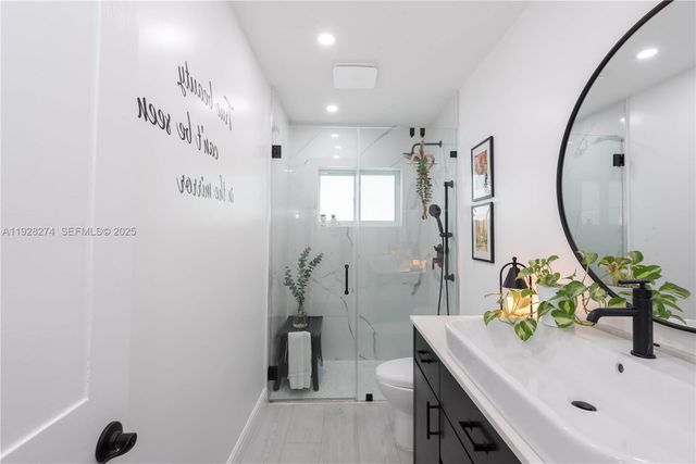 10511 SW 122nd Ct, Miami, FL 33186