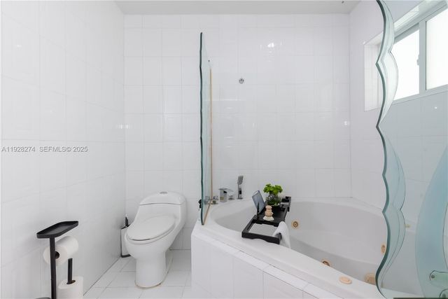 10511 SW 122nd Ct, Miami, FL 33186