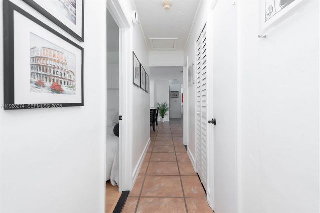 10511 SW 122nd Ct, Miami, FL 33186