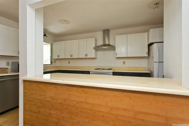 44-150-4 Kou Place 2204, Kaneohe, HI 96744