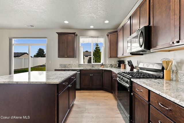4119 N Shelburne LOOP, Post Falls, ID 83854