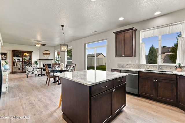 4119 N Shelburne LOOP, Post Falls, ID 83854