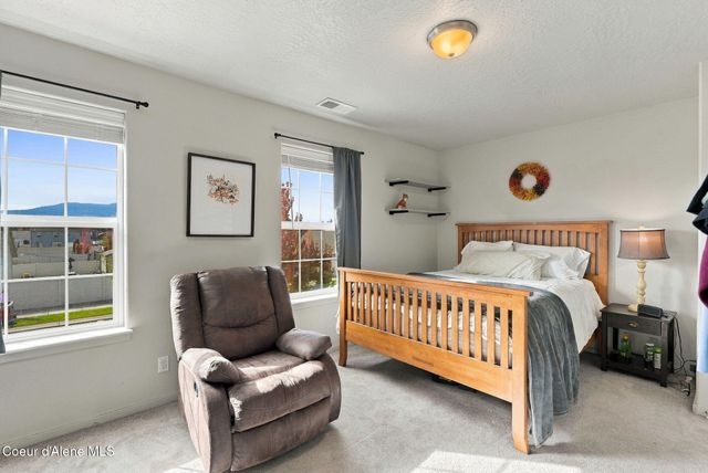 4119 N Shelburne LOOP, Post Falls, ID 83854
