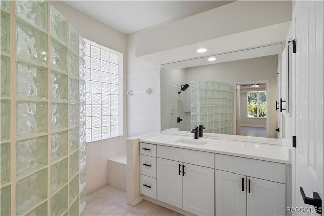 335 W Doerr Path, Hernando, FL 34442