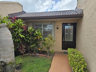 163 Lake Gloria Drive Drive, West Palm Beach, FL 33411
