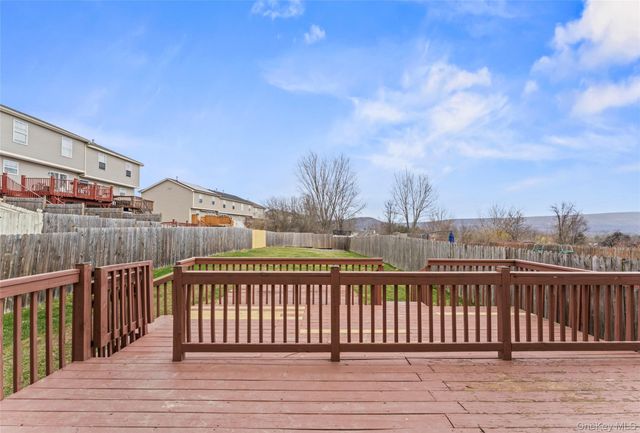 99 Evan Road, Warwick, NY 10990