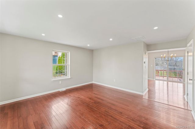 99 Evan Road, Warwick, NY 10990