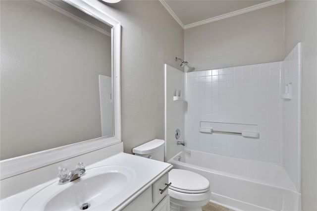 17202 N Lighthouse Drive, Crosby, TX 77532