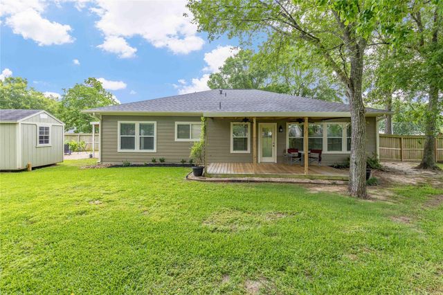17202 N Lighthouse Drive, Crosby, TX 77532