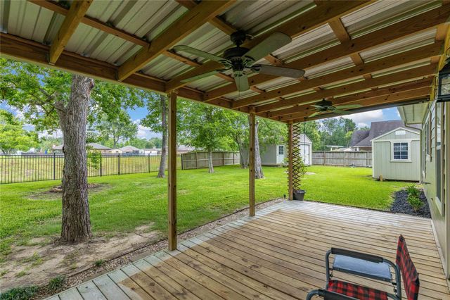 17202 N Lighthouse Drive, Crosby, TX 77532