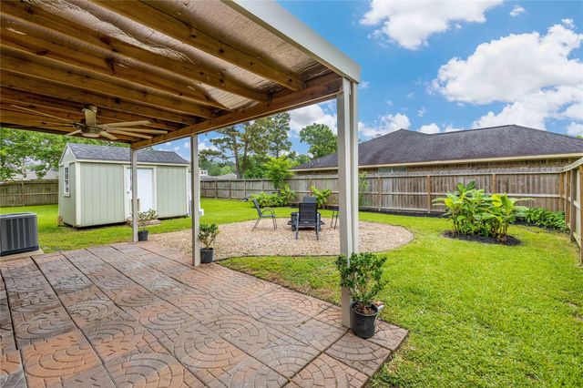 17202 N Lighthouse Drive, Crosby, TX 77532