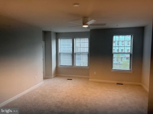 1110A DABNEY DR, Manassas Park, VA 20111