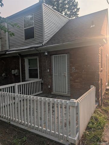 15808 Southfield Road, Detroit, MI 48223