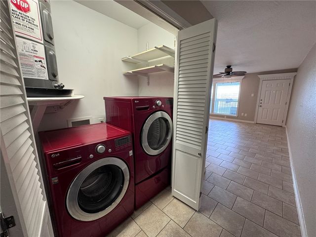14801 Compass St A15, Corpus Christi, TX 78418