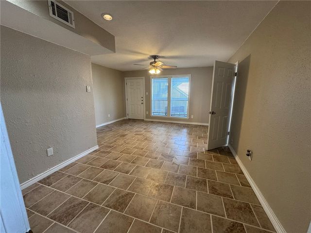 14801 Compass St A15, Corpus Christi, TX 78418