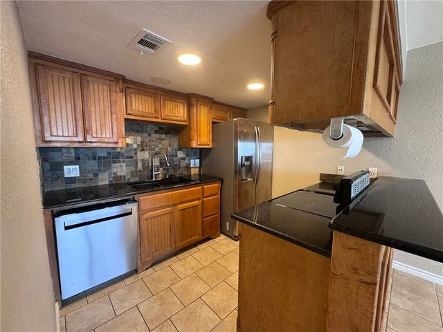 14801 Compass St A15, Corpus Christi, TX 78418
