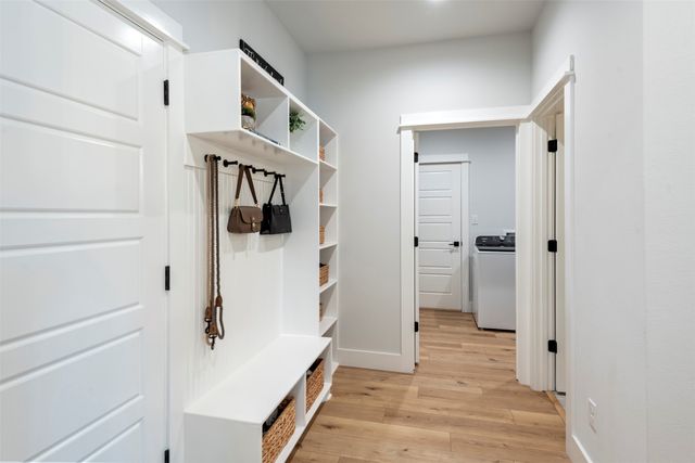 105 Kaya Court, Weatherford, TX 76087