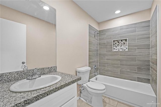 906 E Tom Landry Street, Mission, TX 78572