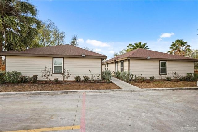 906 E Tom Landry Street, Mission, TX 78572