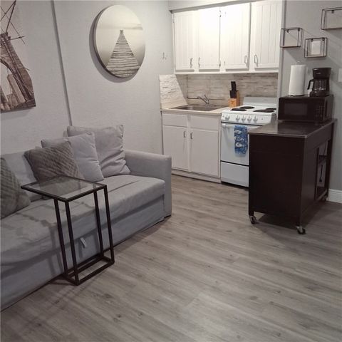 3938 Surfside Blvd 2312, Corpus Christi, TX 78402