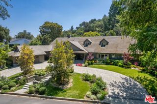 15946 Woodvale Road, Los Angeles, CA 91436
