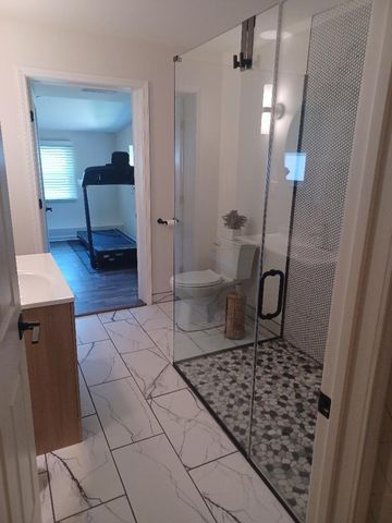 8246 Northcote Avenue, Munster, IN 46321