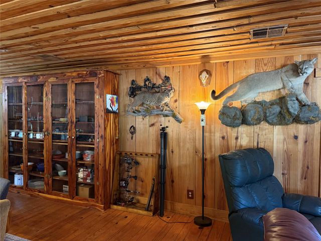 11360 Us Highway 287, Pennington, TX 75856