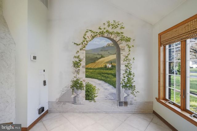 7 MONROE PL, Cranbury, NJ 08512