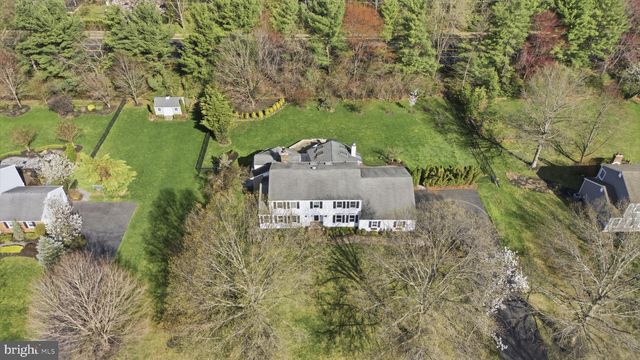 7 MONROE PL, Cranbury, NJ 08512