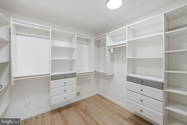 7 MONROE PL, Cranbury, NJ 08512