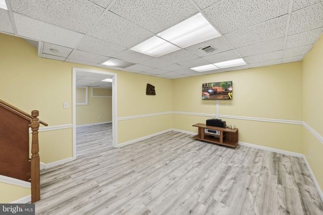 7 MONROE PL, Cranbury, NJ 08512