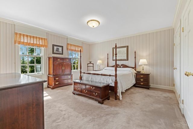3590 Glendale Milford Road, Evendale, OH 45241